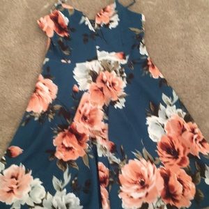 floral hawaiin dress